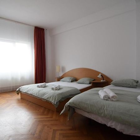Resedinta Lui Calin - Downtown Park Cismigiu Apartment Bucharest Exterior photo