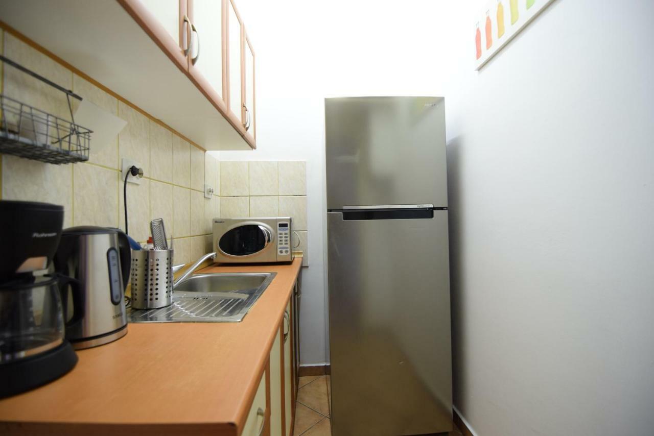 Resedinta Lui Calin - Downtown Park Cismigiu Apartment Bucharest Exterior photo