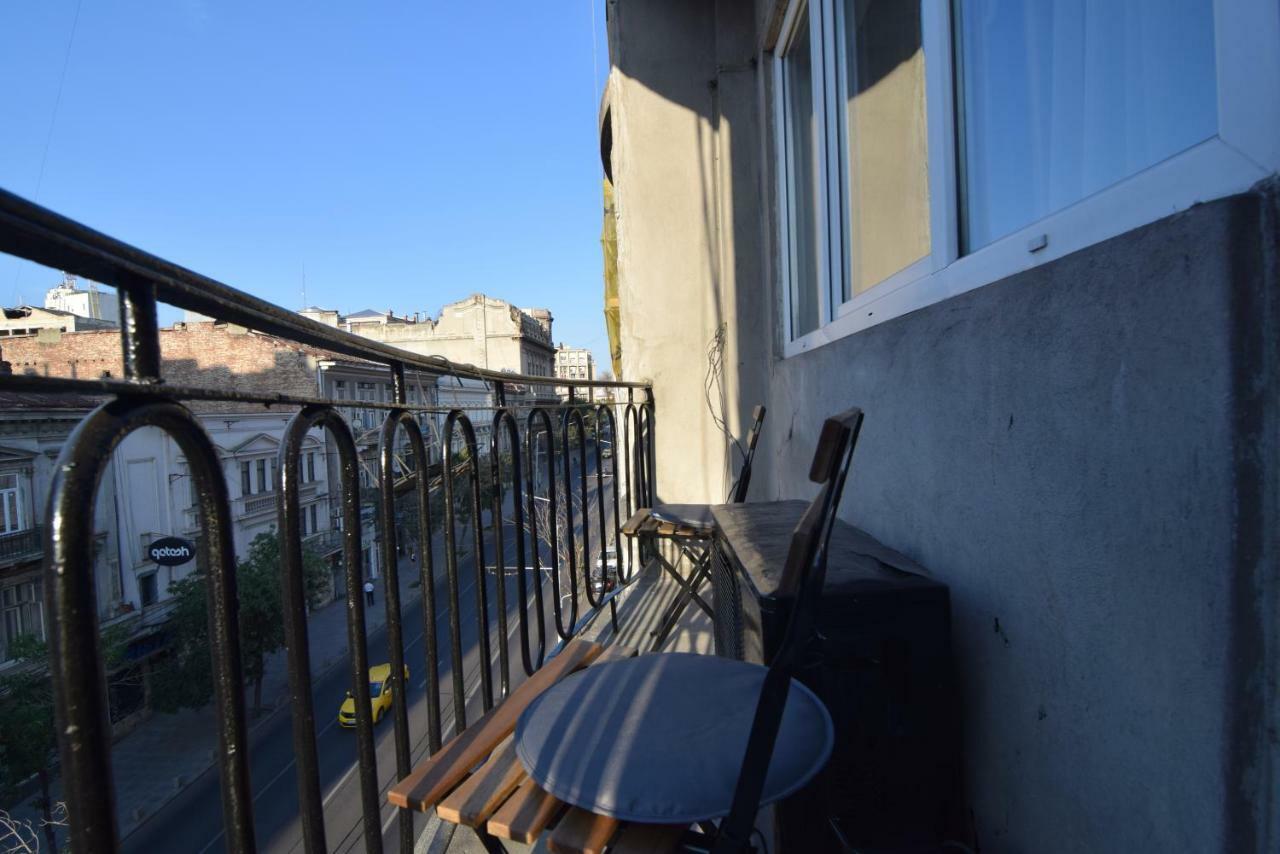 Resedinta Lui Calin - Downtown Park Cismigiu Apartment Bucharest Exterior photo
