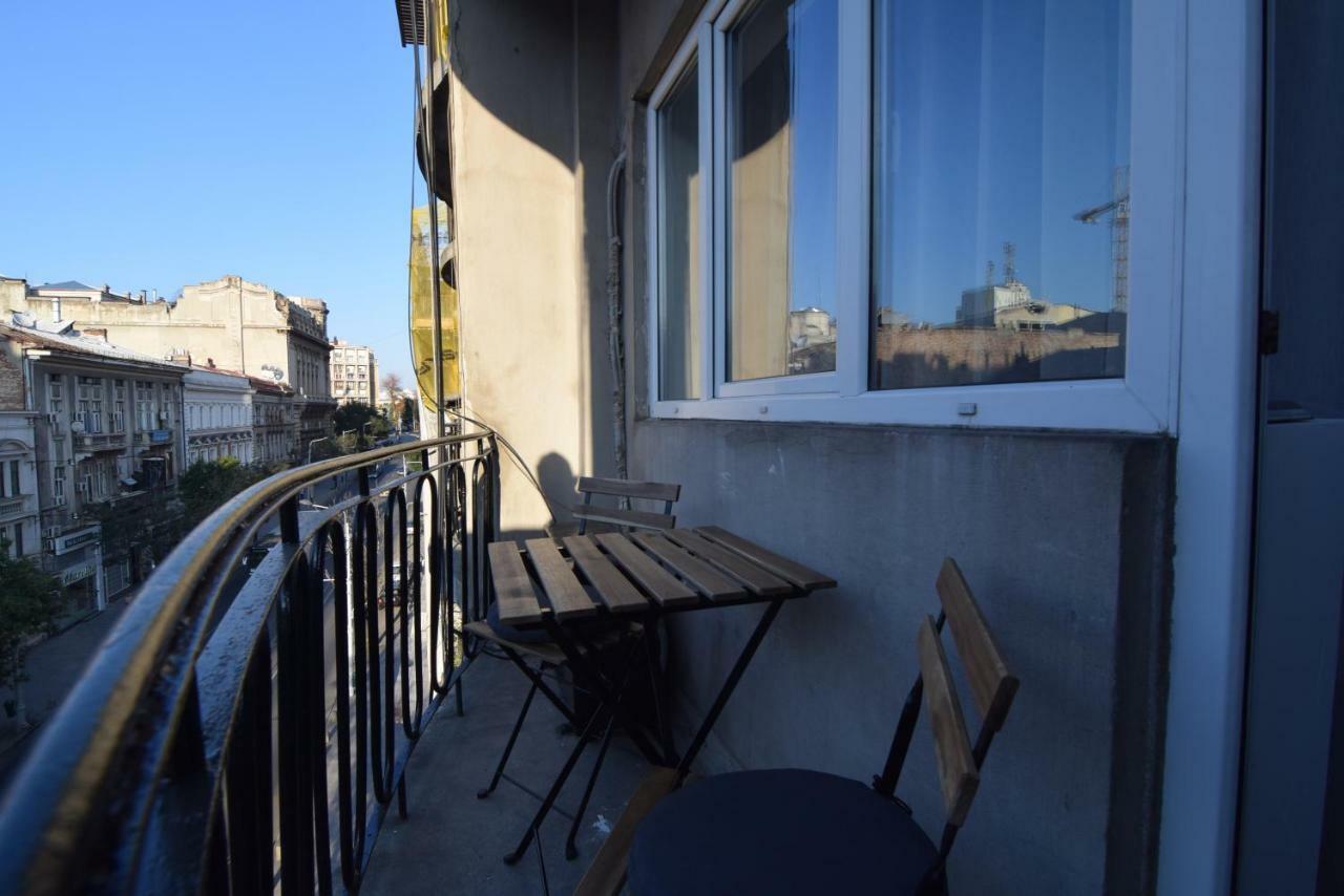Resedinta Lui Calin - Downtown Park Cismigiu Apartment Bucharest Exterior photo